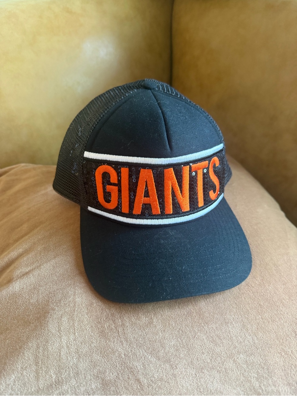 SF GIANTS Black Mesh Hat with Orange Embroidered Logo
